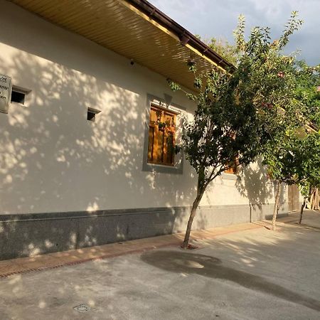 סמרקנד Nasrulla Samarqand Hotel מראה חיצוני תמונה