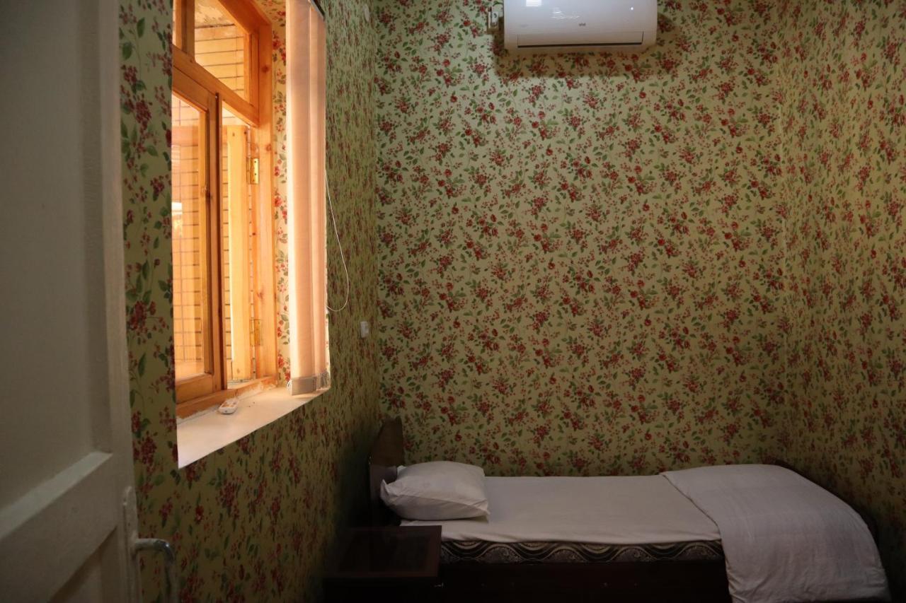 סמרקנד Nasrulla Samarqand Hotel מראה חיצוני תמונה
